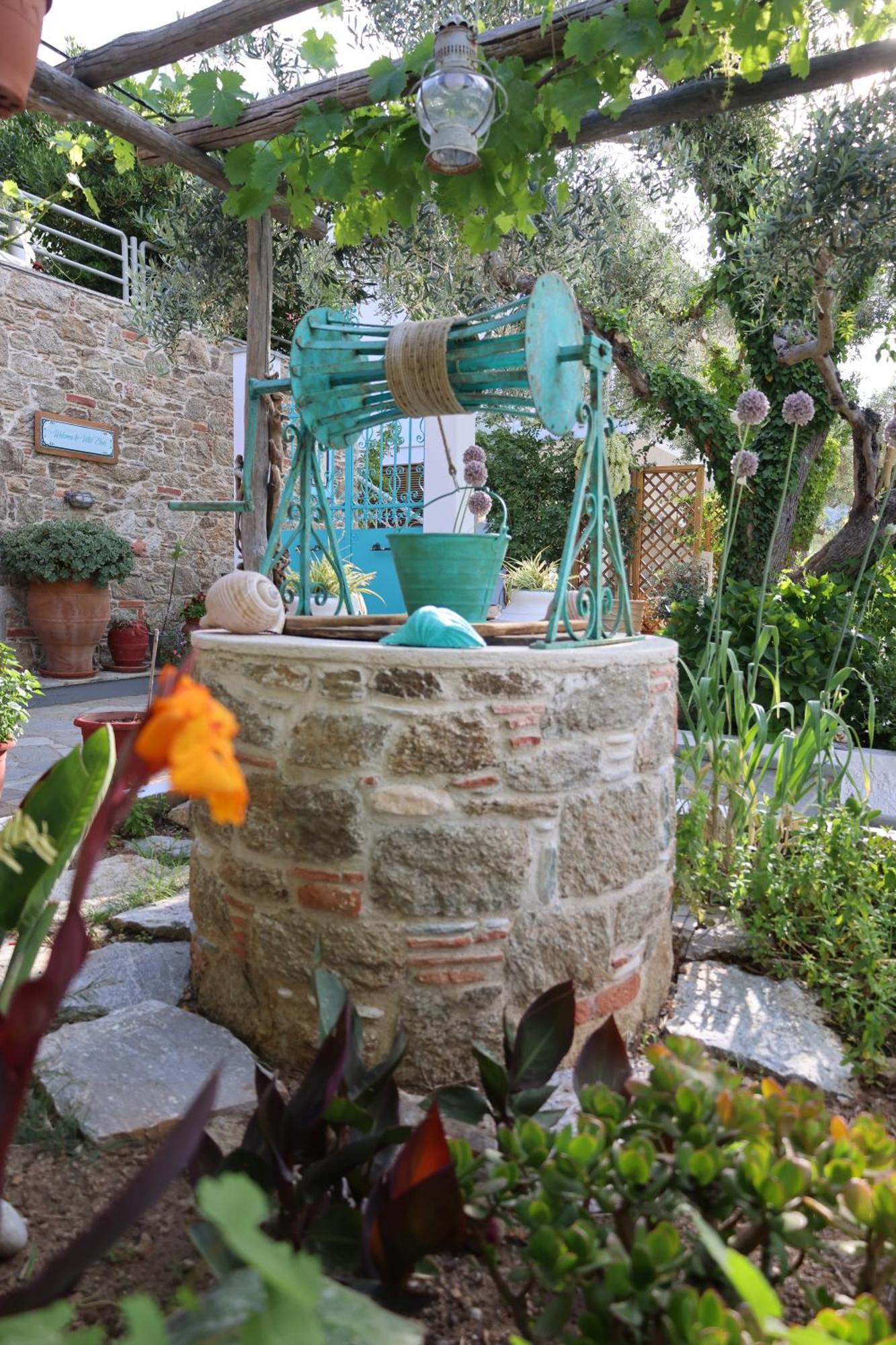 Studios Villa Eleni Platanias (Skiathos) Exterior foto