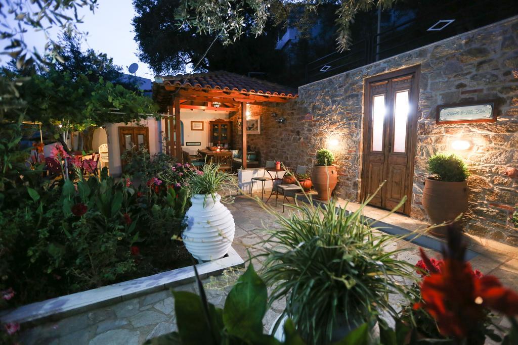 Studios Villa Eleni Platanias (Skiathos) Exterior foto