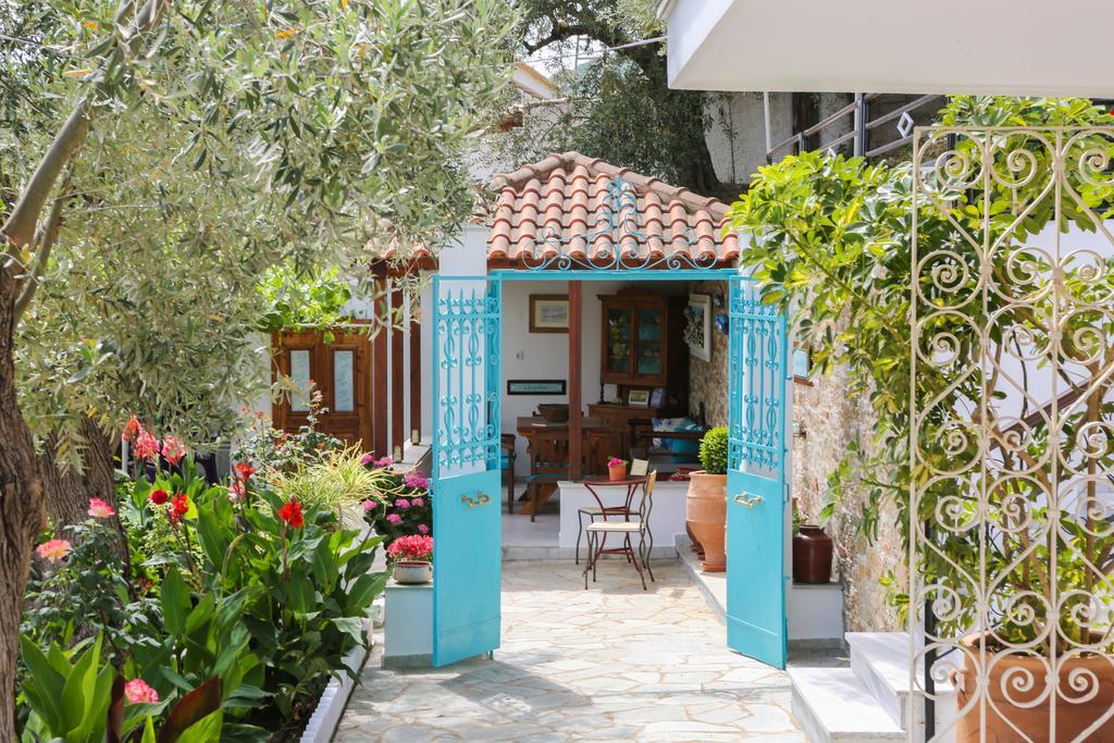 Studios Villa Eleni Platanias (Skiathos) Exterior foto