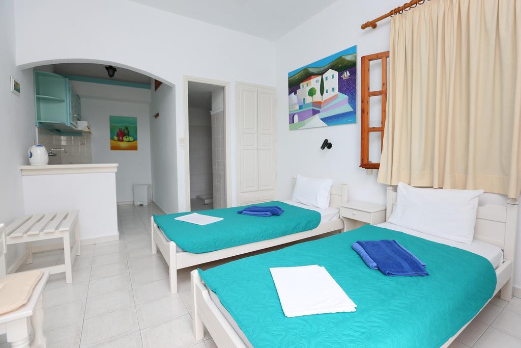 Studios Villa Eleni Platanias (Skiathos) Exterior foto