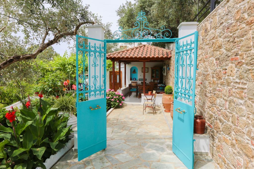 Studios Villa Eleni Platanias (Skiathos) Exterior foto